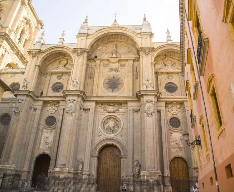 Visite de la cathédrale et du vieux quartier