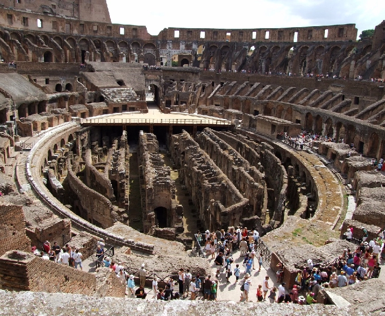 Tour del Colosseo di Roma 